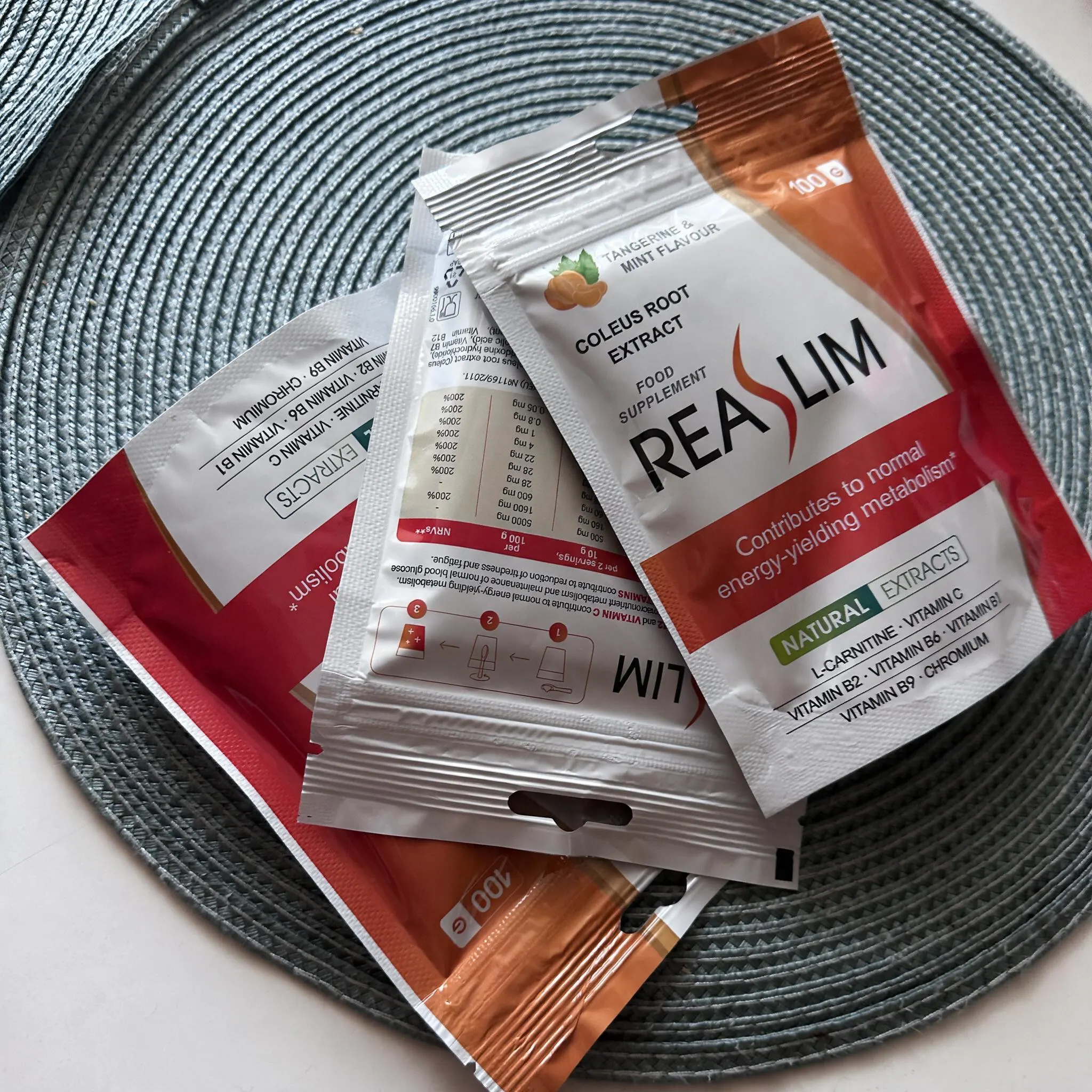 Fernando Castillo con su compra de Reaslim